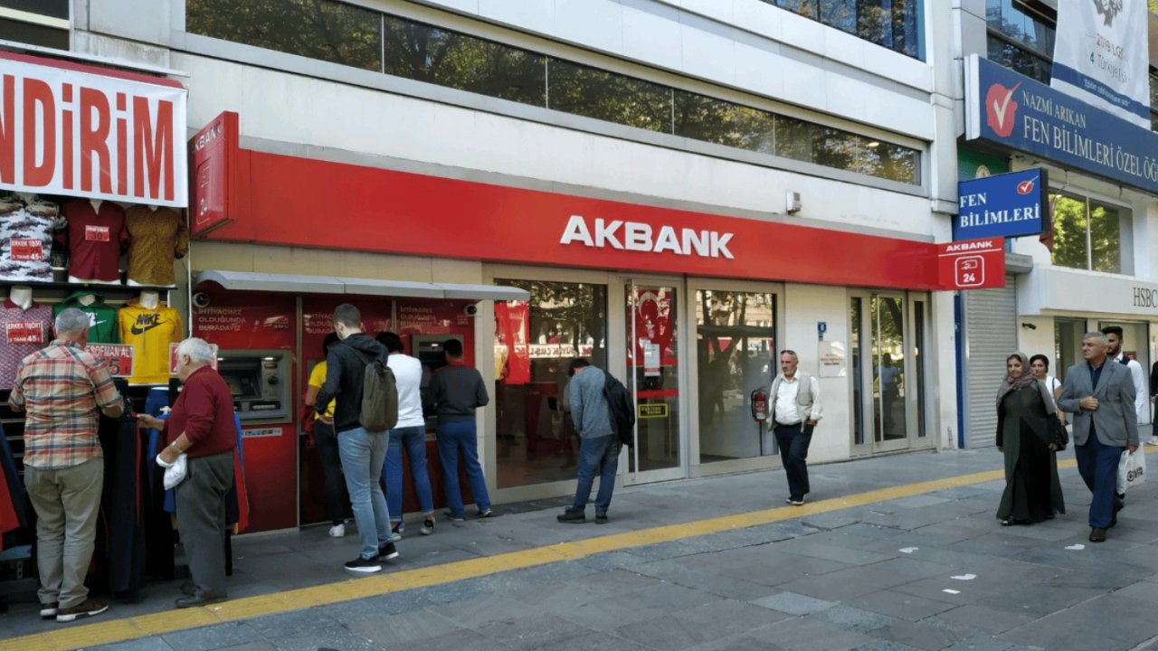 Akbank’tan 5.000 TL – 100.000 TL Arasında İhtiyaç Kredisi Dağıtıyor