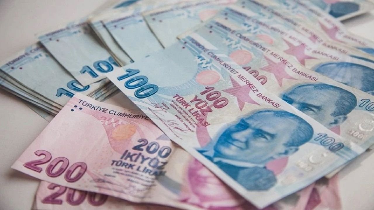 Evde bakım maaşı zamlı ödemeleri başladı! Yeni tutar belli oldu