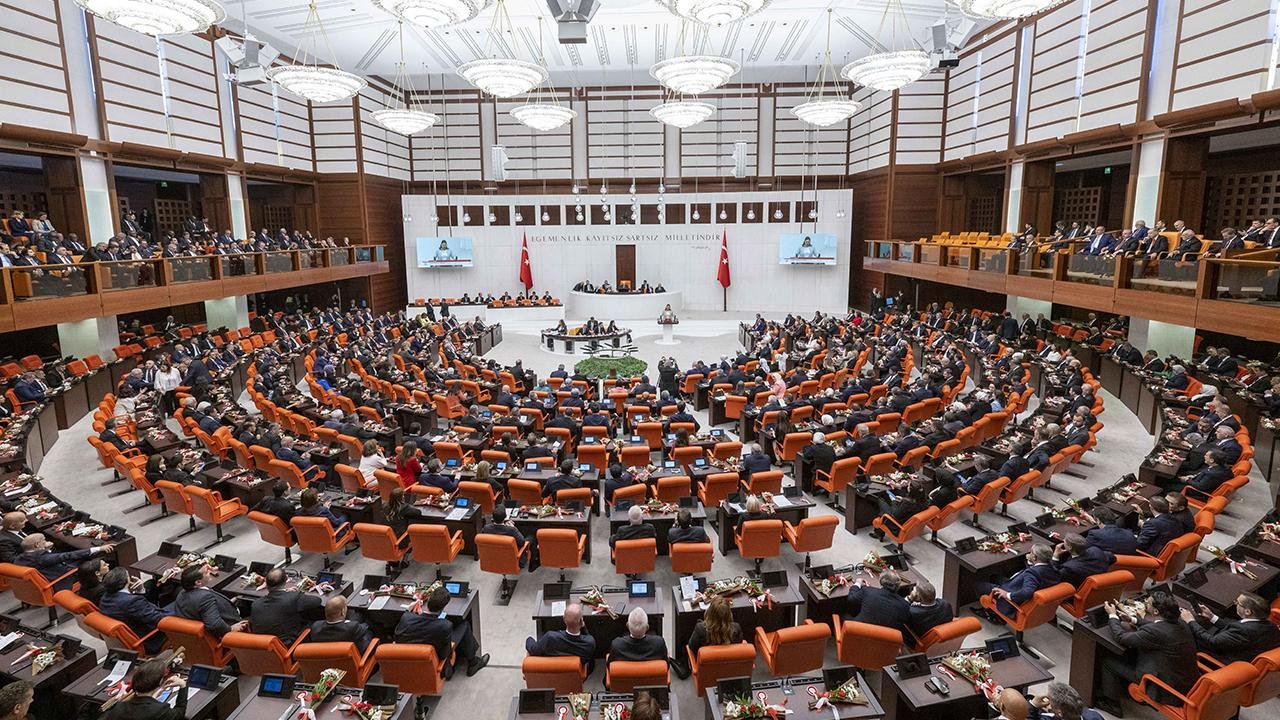 Torba Yasa ile Emeklilikte Büyük Değişim Başlıyor! İşte Yeni Düzenlemeler