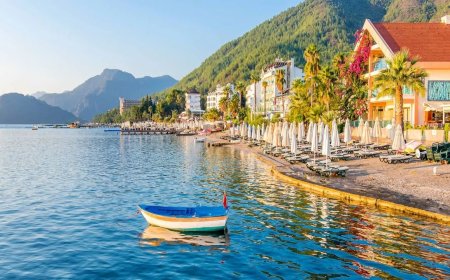 Ege’de saklı bir cennet! İçmeler Plajı keşfedilmeyi bekliyor